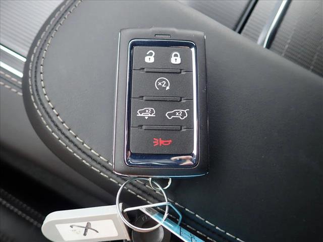 New 2026 Jeep Grand Wagoneer Summit w/ Rear Seat Video Group I image 29