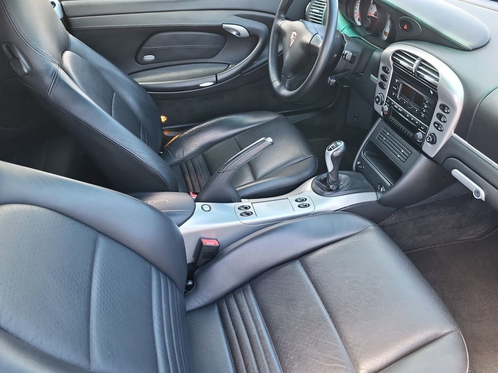 Used 2003 Porsche 911 Carrera 4 AWD/4WD image 15