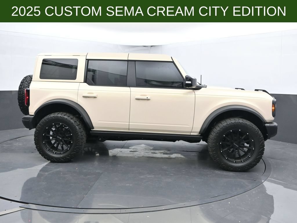 New 2025 Ford Bronco Badlands AWD/4WD image 3