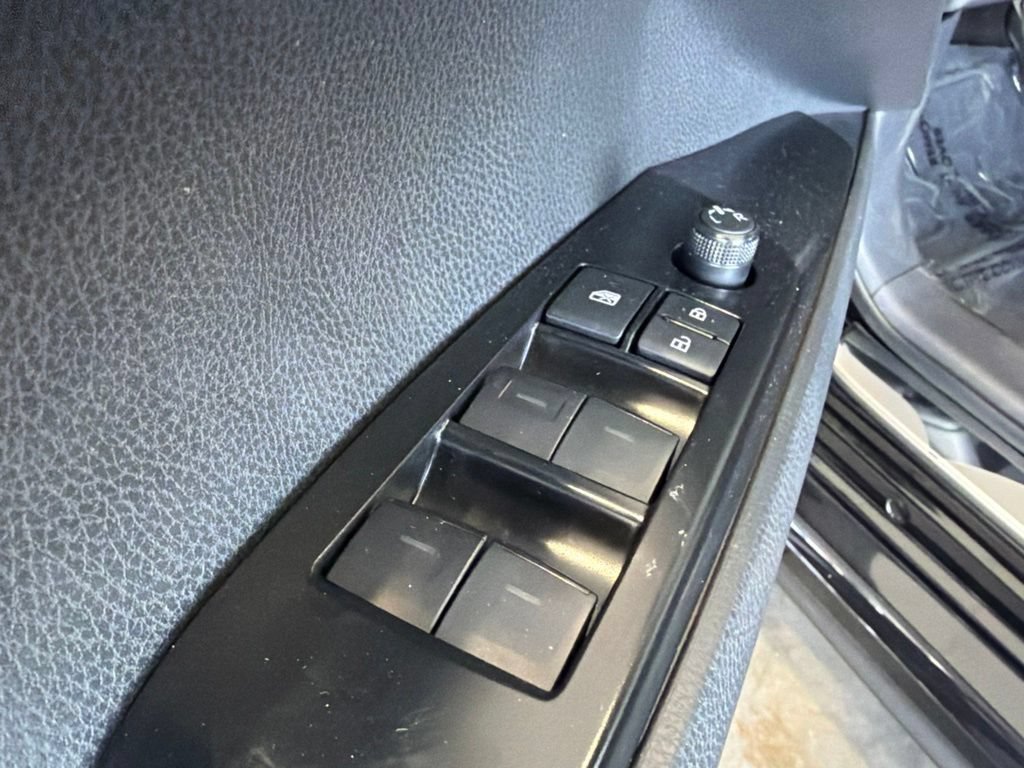 Certified 2026 Toyota Camry Hybrid FWD image 20