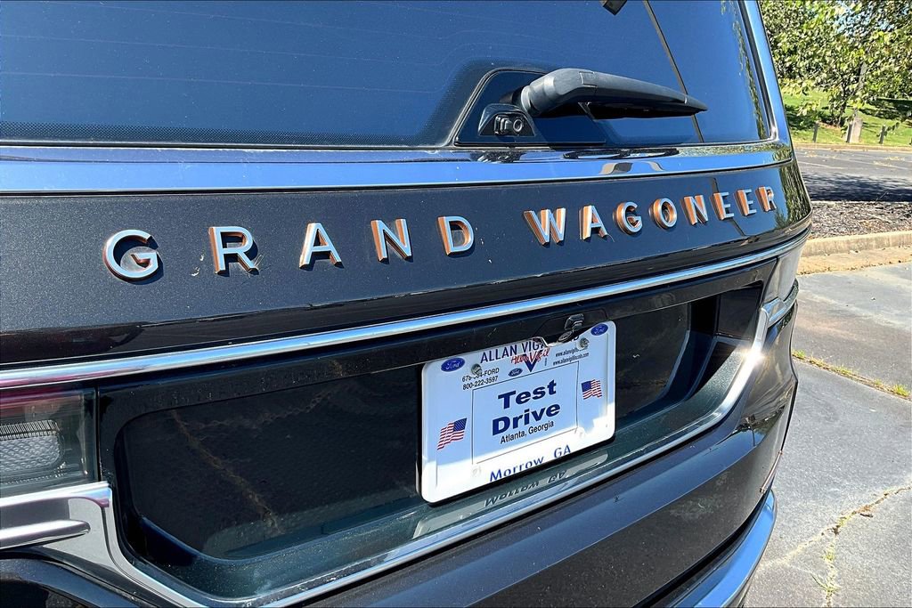 Used 2023 Jeep Grand Wagoneer L Series III image 8