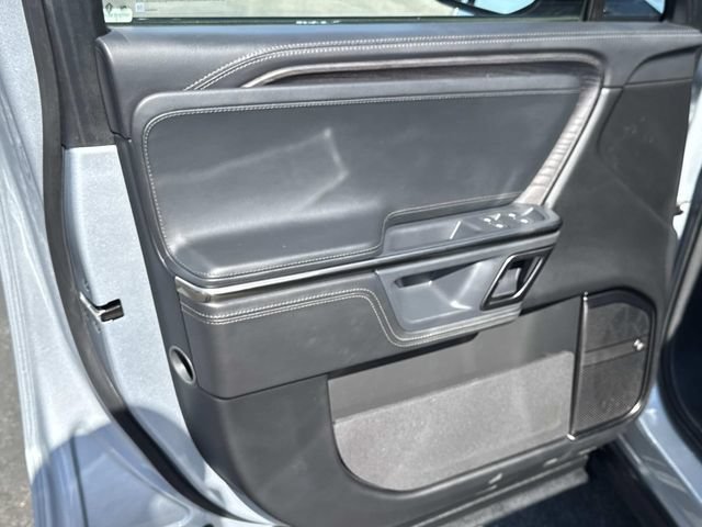 Used 2023 Rivian R1S Adventure AWD/4WD image 19