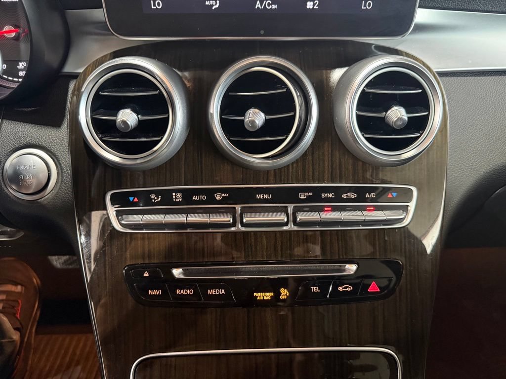 Used 2016 Mercedes-Benz GLC 300 4MATIC image 21