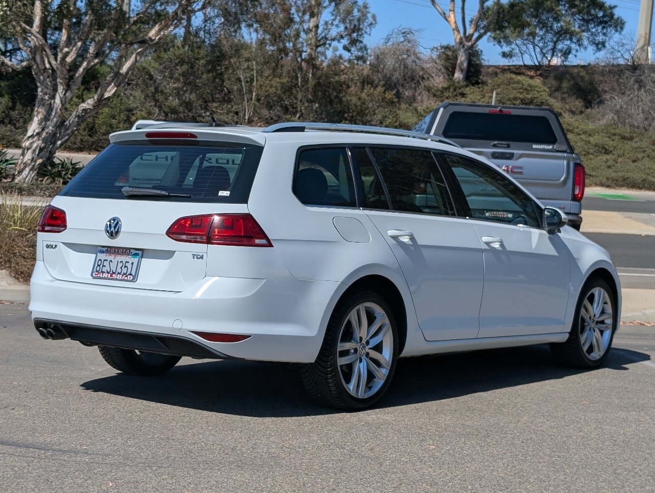 Used 2015 Volkswagen Golf TDI SEL FWD image 13