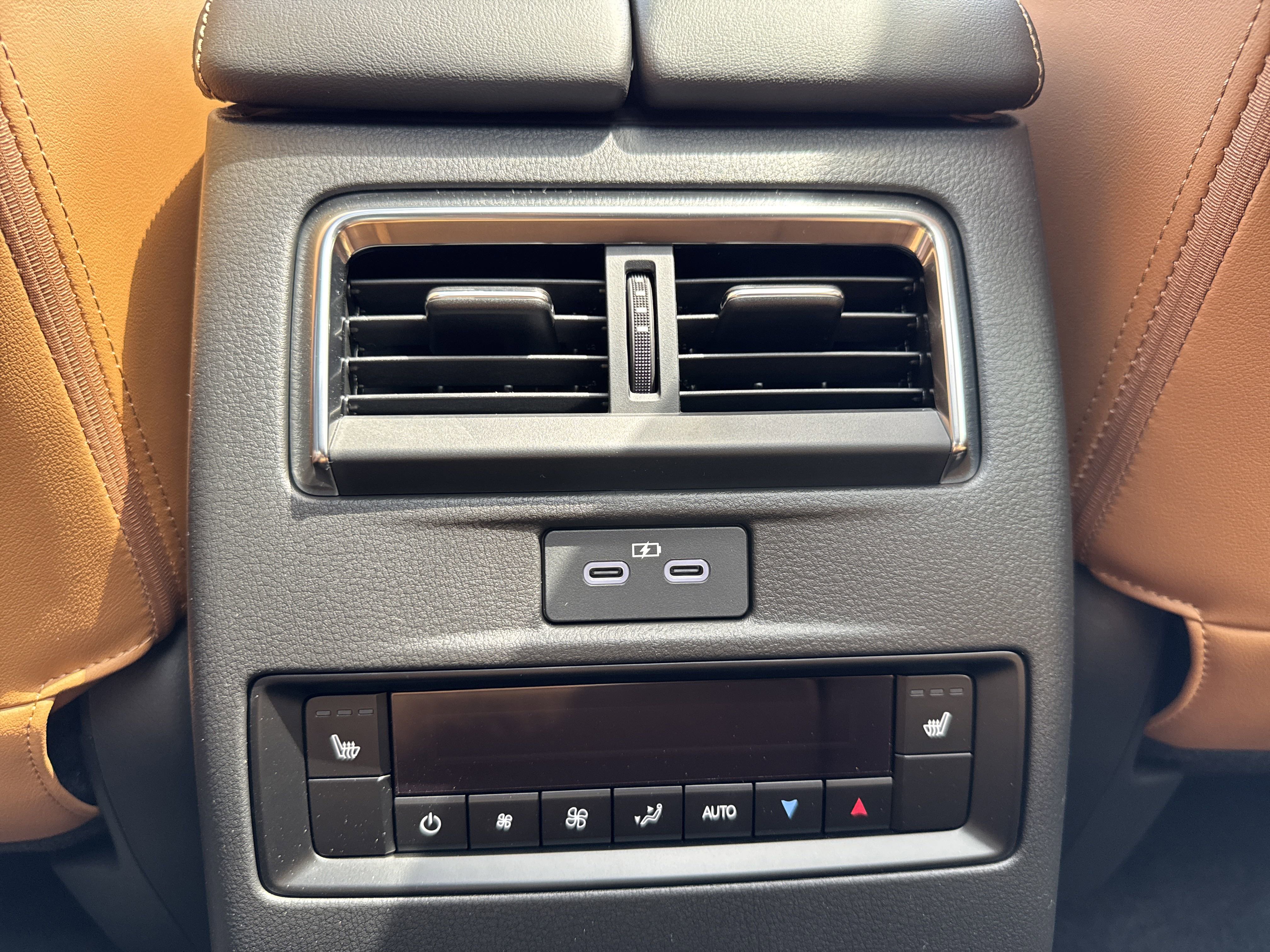 New 2025 MAZDA CX-70 3.3 Turbo S w/ Premium Plus image 28