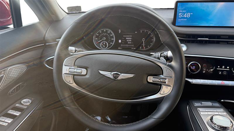Used 2025 Genesis GV70 2.5T w/ Advanced Package AWD/4WD image 13