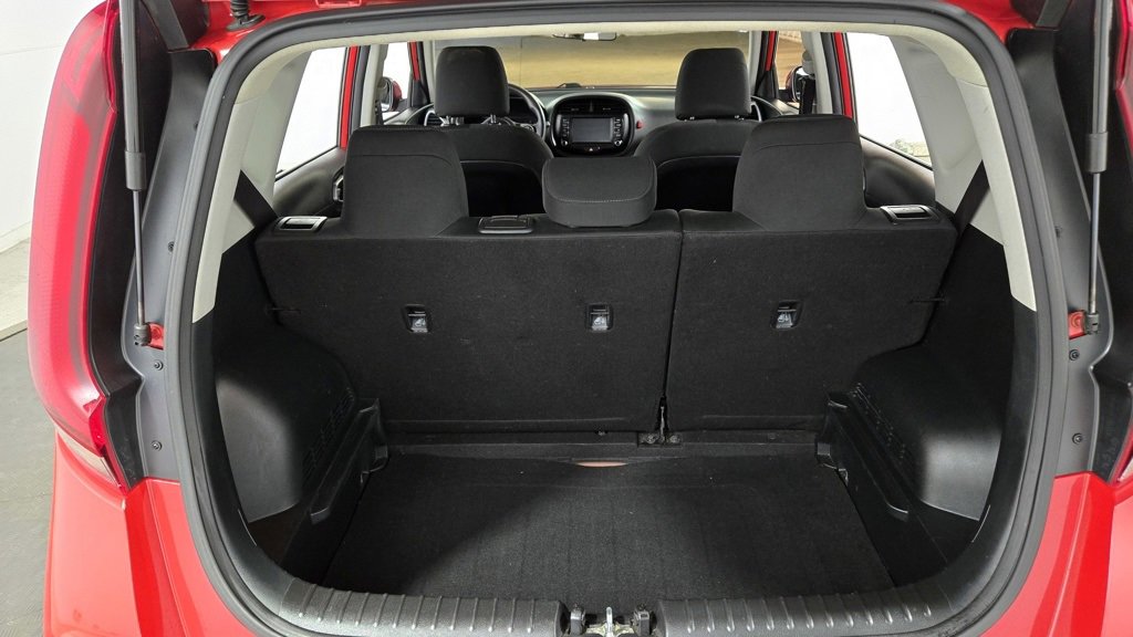 Used 2021 Kia Soul S image 29