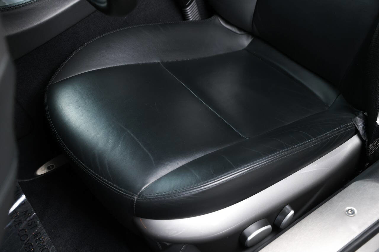 Used 2002 BMW Z8 image 42