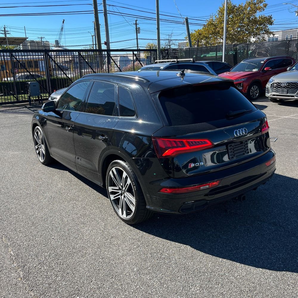Used 2018 Audi SQ5 Prestige w/ Prestige Package AWD/4WD image 4