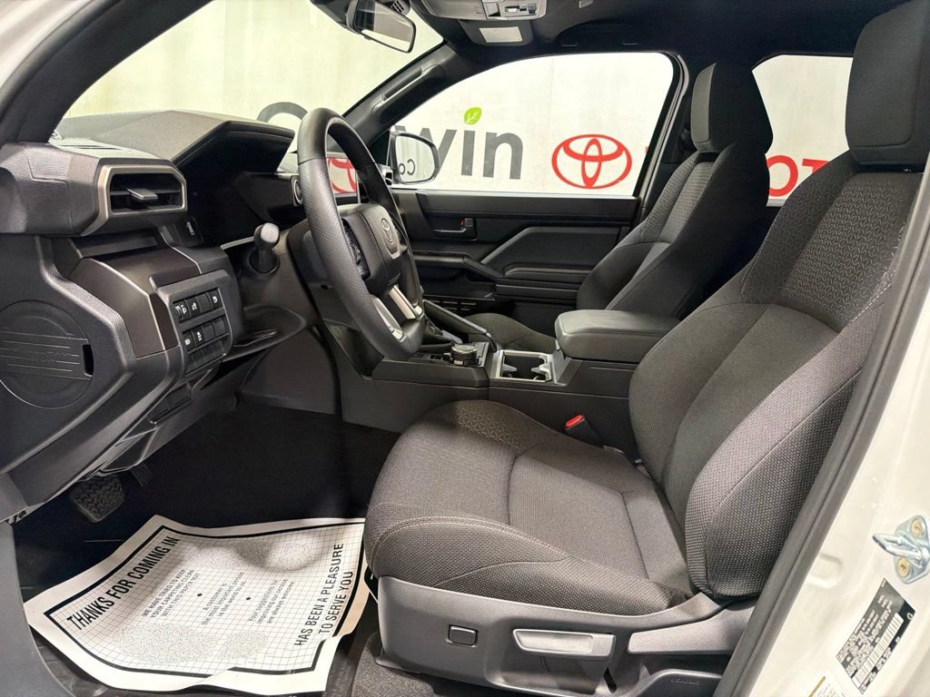 Used 2026 Toyota 4Runner SR5 AWD/4WD image 22