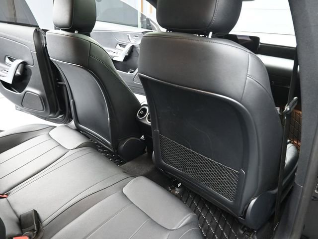 Used 2023 Mercedes-Benz CLA 250 4MATIC image 25