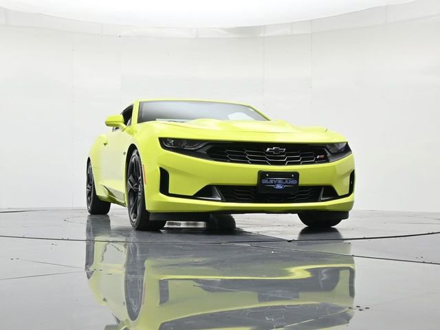 Used 2021 Chevrolet Camaro LT w/ RS Package image 31