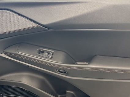 New 2026 Jeep Cherokee Overland w/ Advanced Pro Tech Group image 29