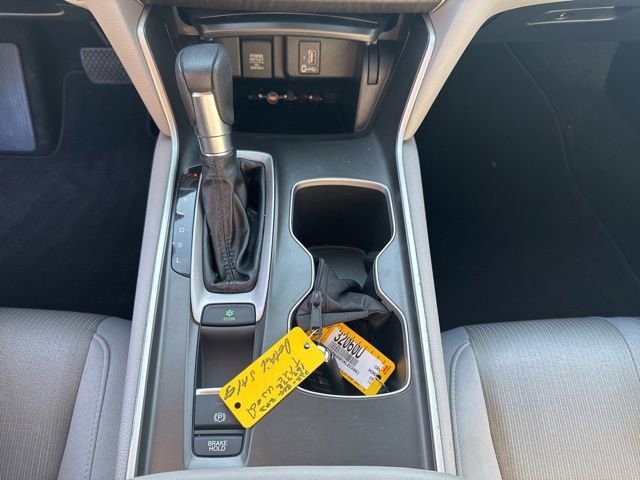 Used 2018 Honda Accord EX image 18