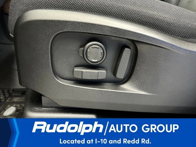 Used 2023 Land Rover Defender 110 X image 12