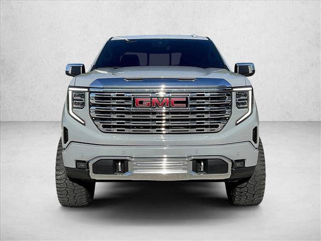 Used 2025 GMC Sierra 1500 Denali AWD/4WD image 2