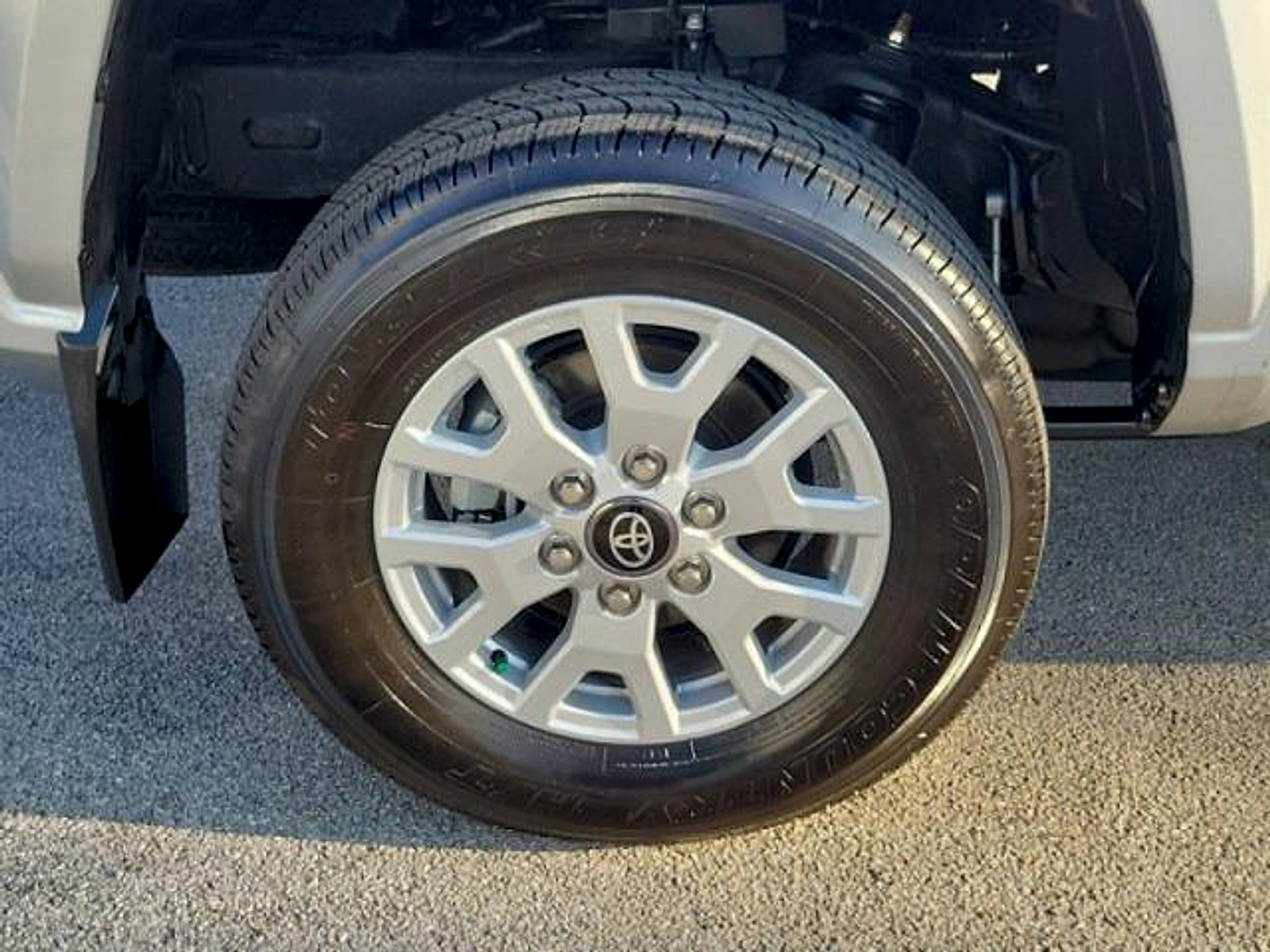 Used 2024 Toyota Tacoma SR5 RWD image 8