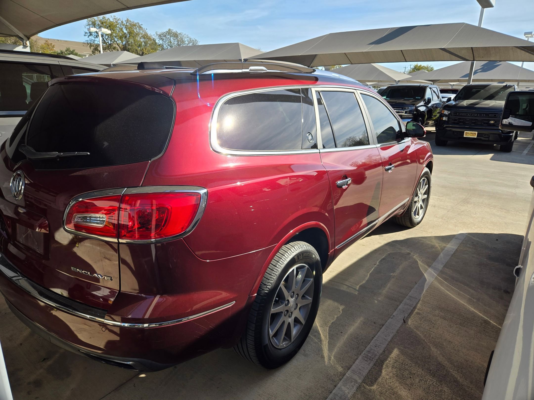 Used 2016 Buick Enclave Leather image 4
