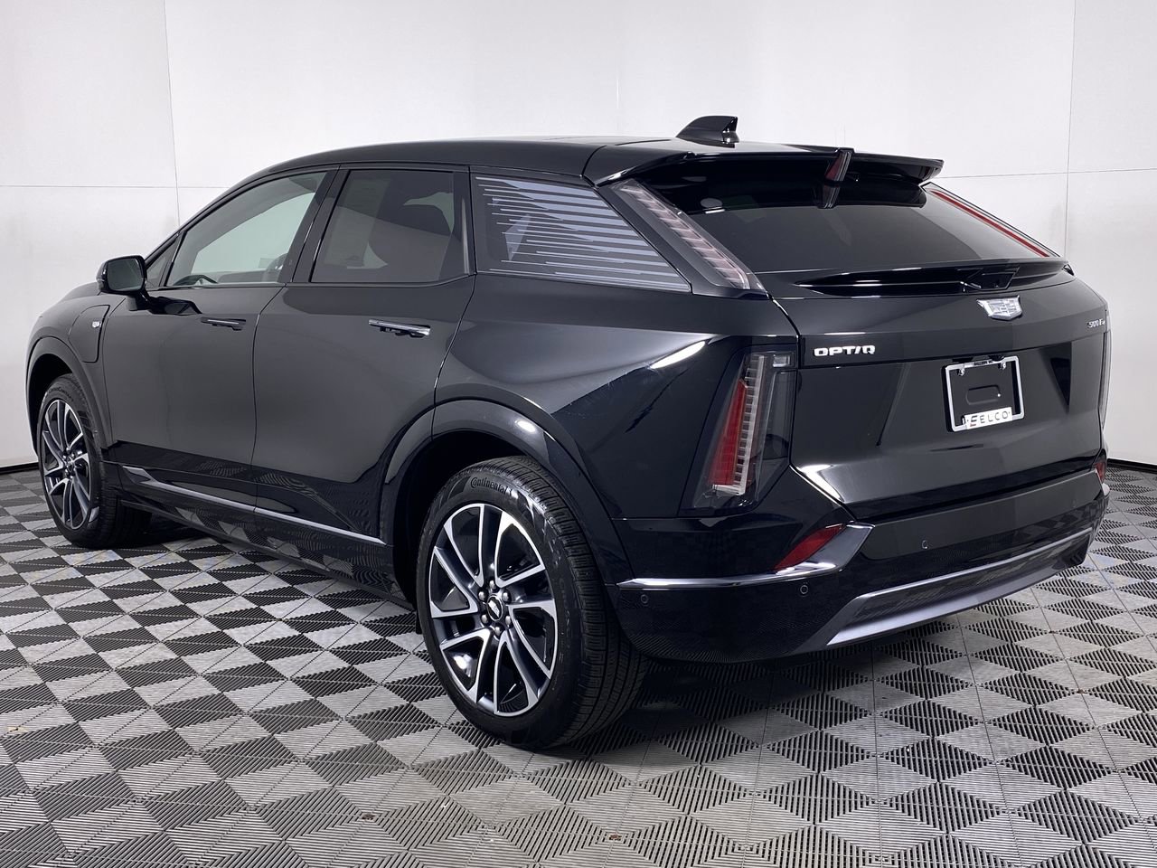 Certified 2026 Cadillac Optiq Sport 1 AWD/4WD image 38
