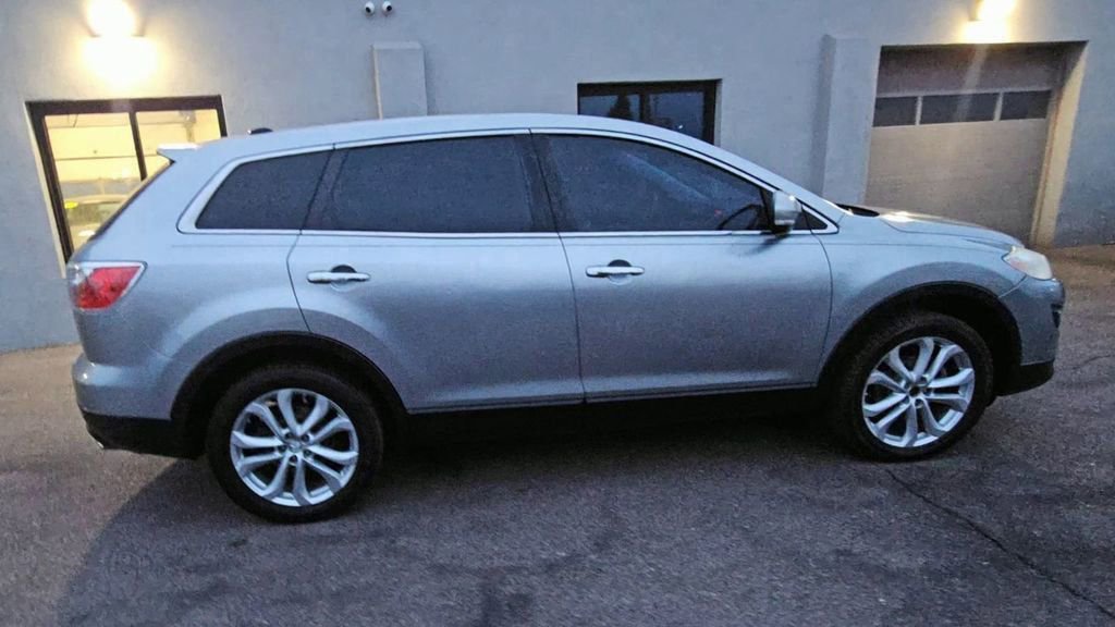 Used 2011 MAZDA CX-9 Grand Touring w/ Moonroof & Bose Audio Pkg image 8