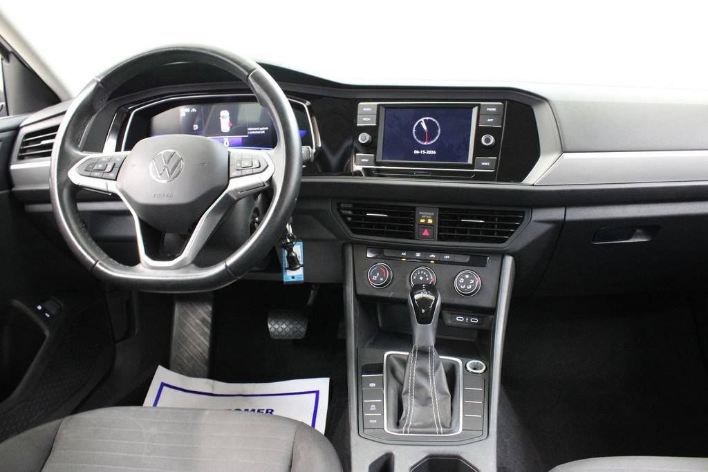 Certified 2024 Volkswagen Jetta S FWD image 9