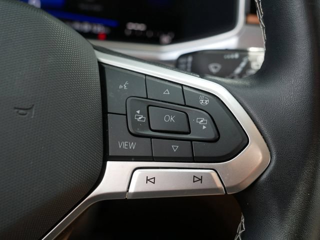 Certified 2025 Volkswagen Taos SE AWD/4WD image 27