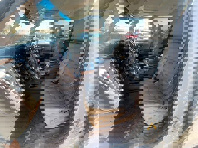 Used 2017 GMC Sierra 2500 SLT w/ Duramax Plus Package image 14