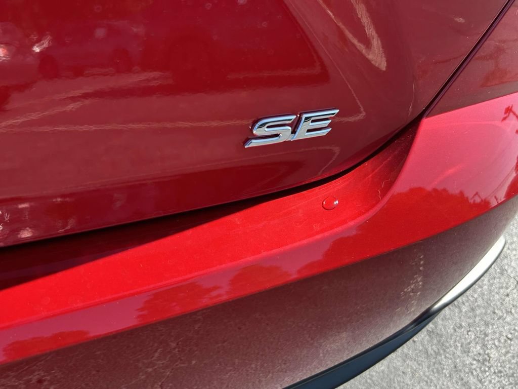 New 2026 Toyota Camry SE w/ Convenience Package FWD image 11