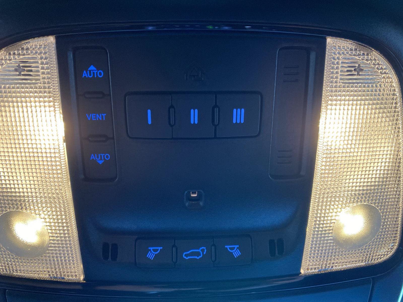Used 2025 Dodge Durango R/T AWD/4WD image 24