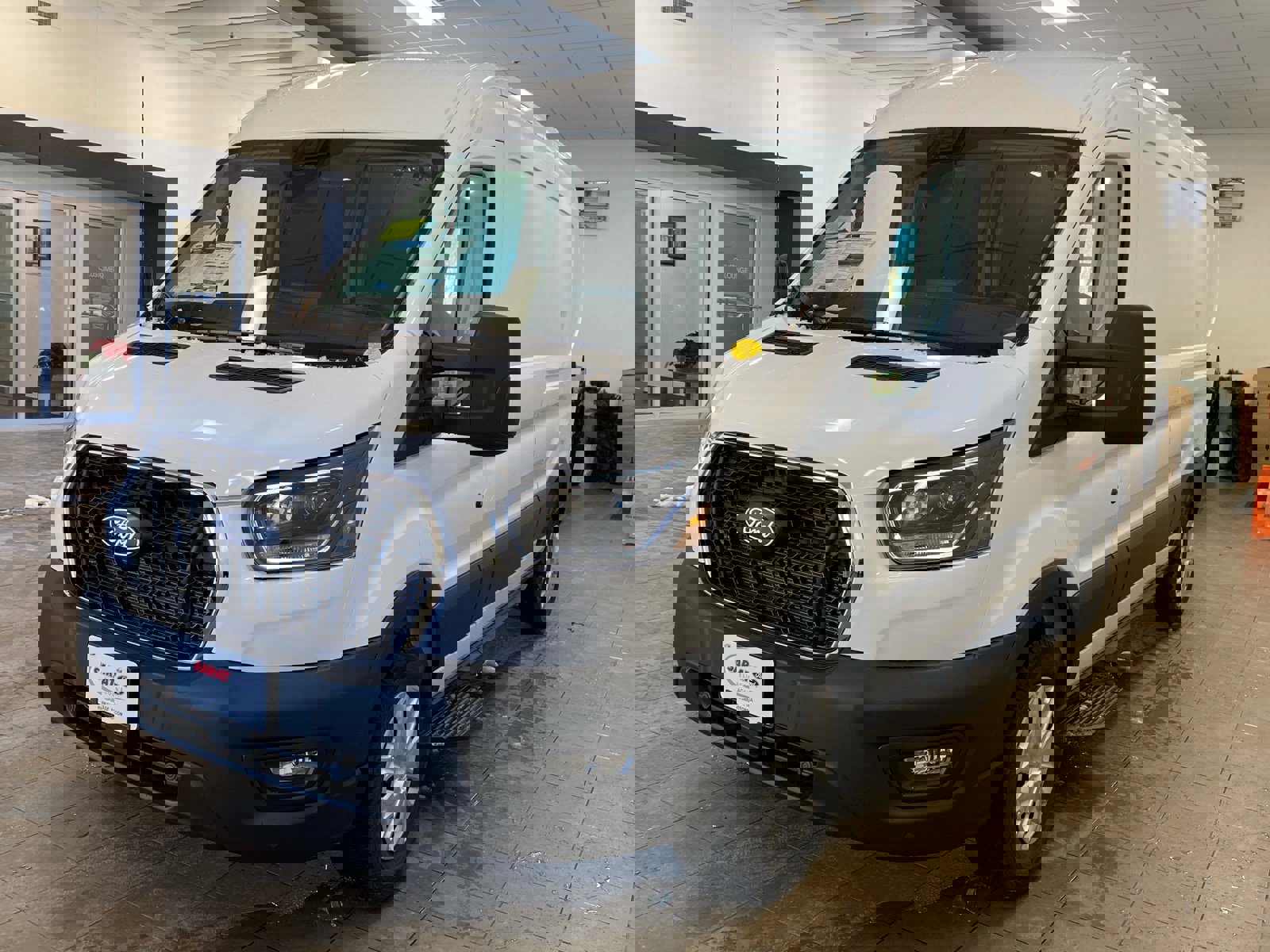 New 2026 Ford Transit 350 148 Medium Roof w/ Exterior Upgrade Package image 4