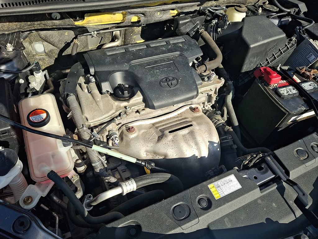 Used 2016 Toyota RAV4 XLE w/ Preferred Accessory Package FWD image 29