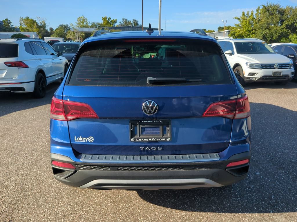 Certified 2022 Volkswagen Taos S FWD image 4