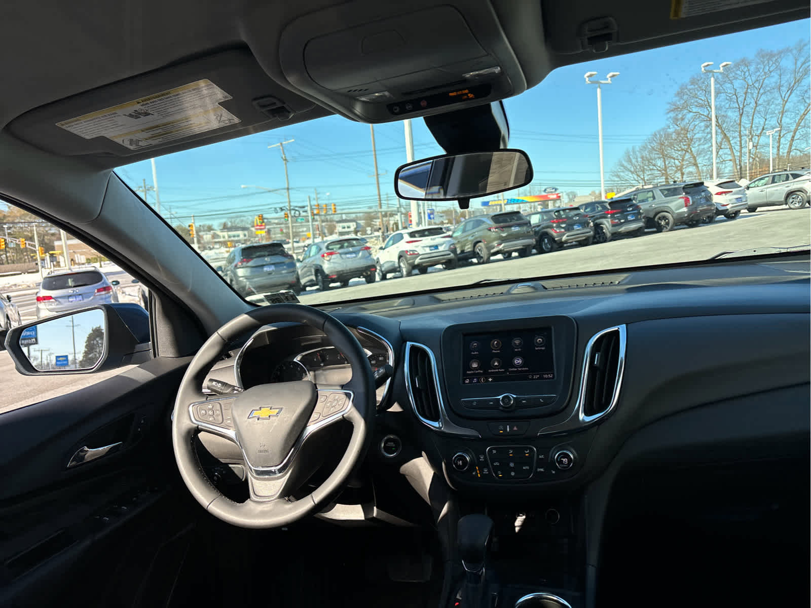 Certified 2024 Chevrolet Equinox LT w/ LPO, Floor Liner Package image 30