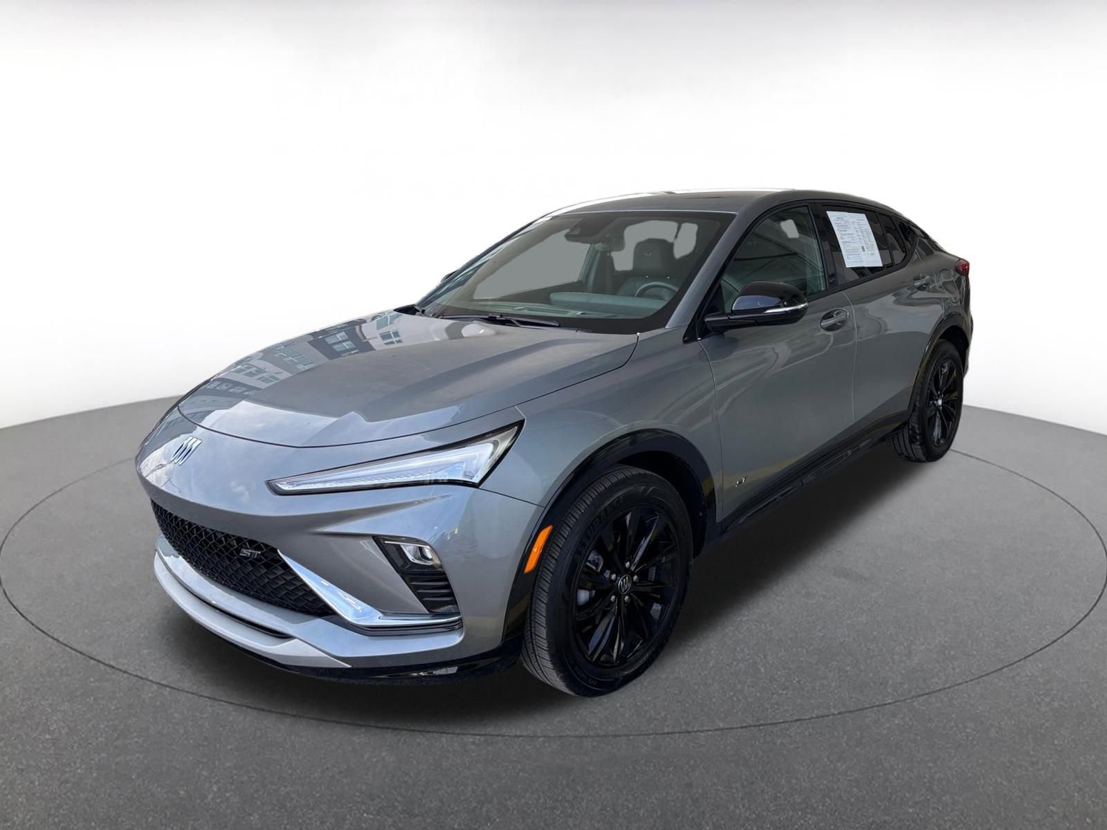 Used 2025 Buick Envista Sport Touring image 4