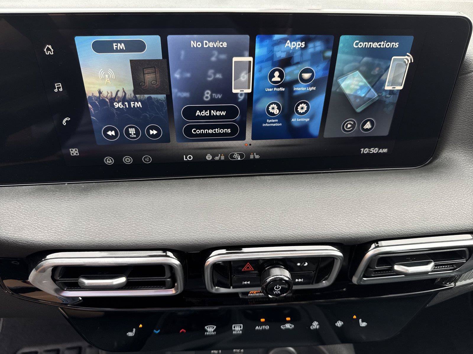New 2027 Nissan Sentra SV w/ SV Convenience Package FWD image 19