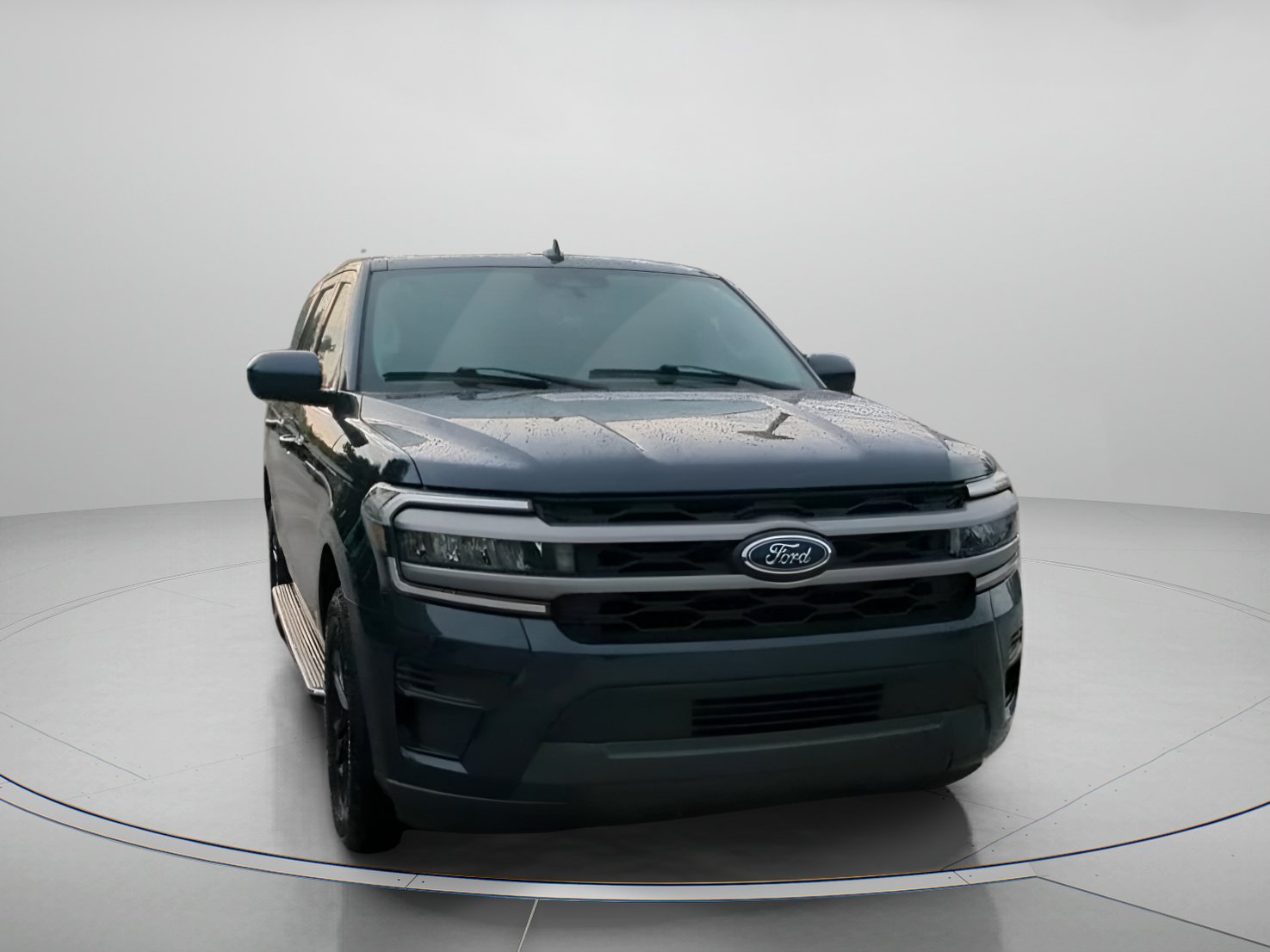 Certified 2023 Ford Expedition XLT RWD image 5