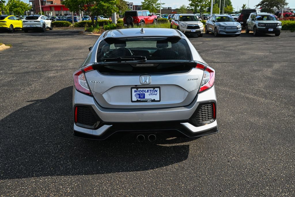 Used 2018 Honda Civic Sport image 6