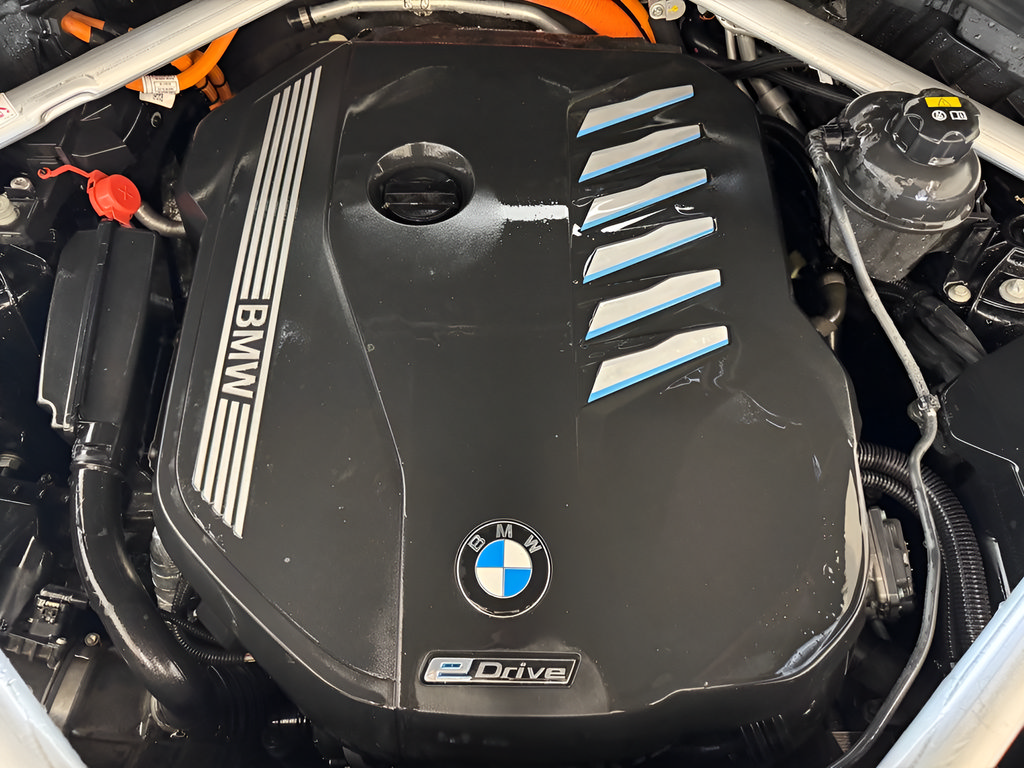 Used 2023 BMW X5 xDrive45e AWD/4WD image 10
