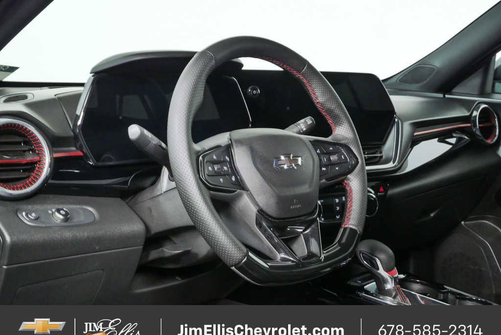 Certified 2026 Chevrolet Trax RS w/ Driver Confidence Package FWD image 4