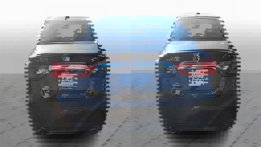 Used 2017 Nissan Maxima 3.5 SL image 7