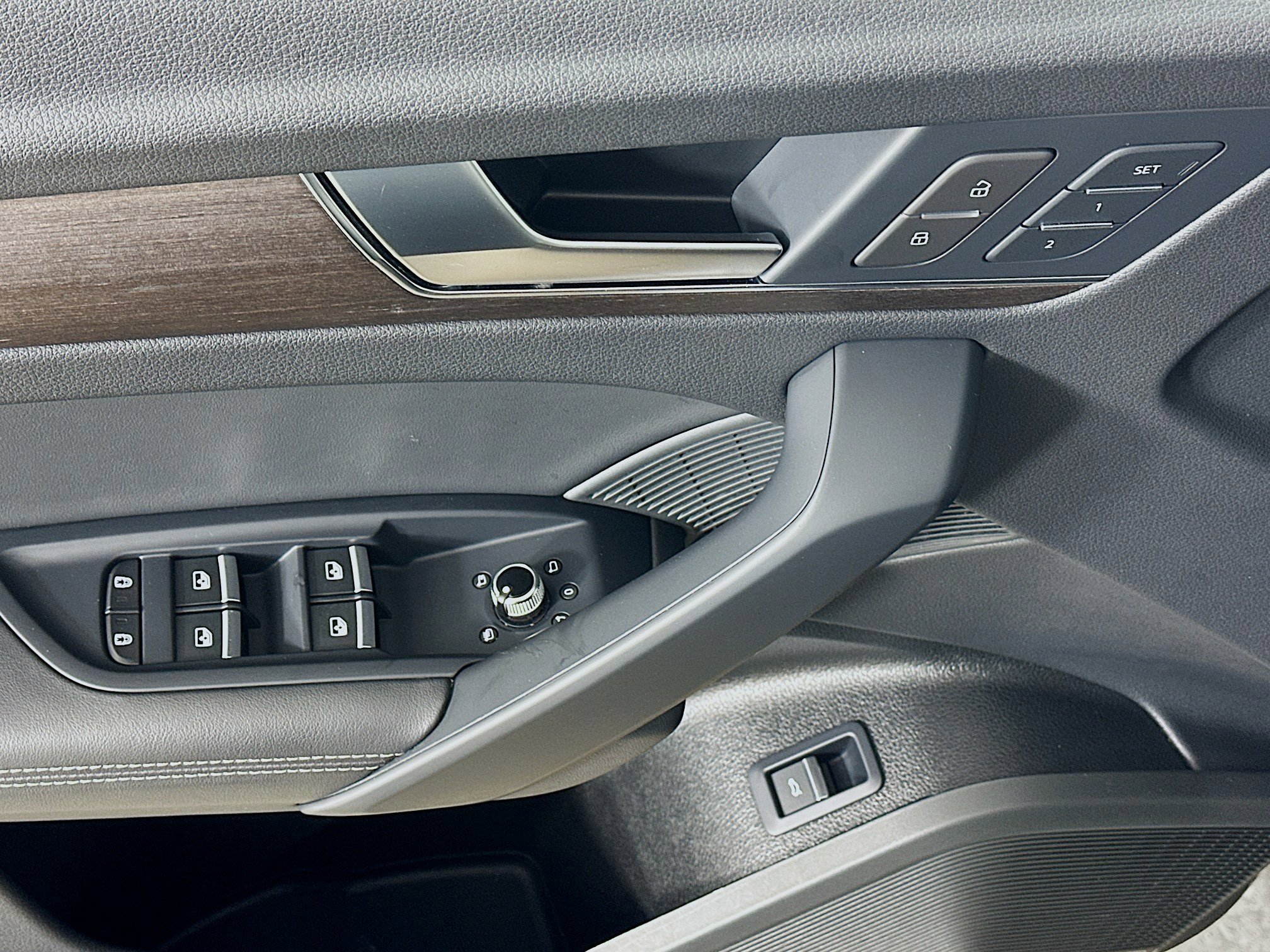 Used 2024 Audi Q5 2.0T Premium Plus image 22