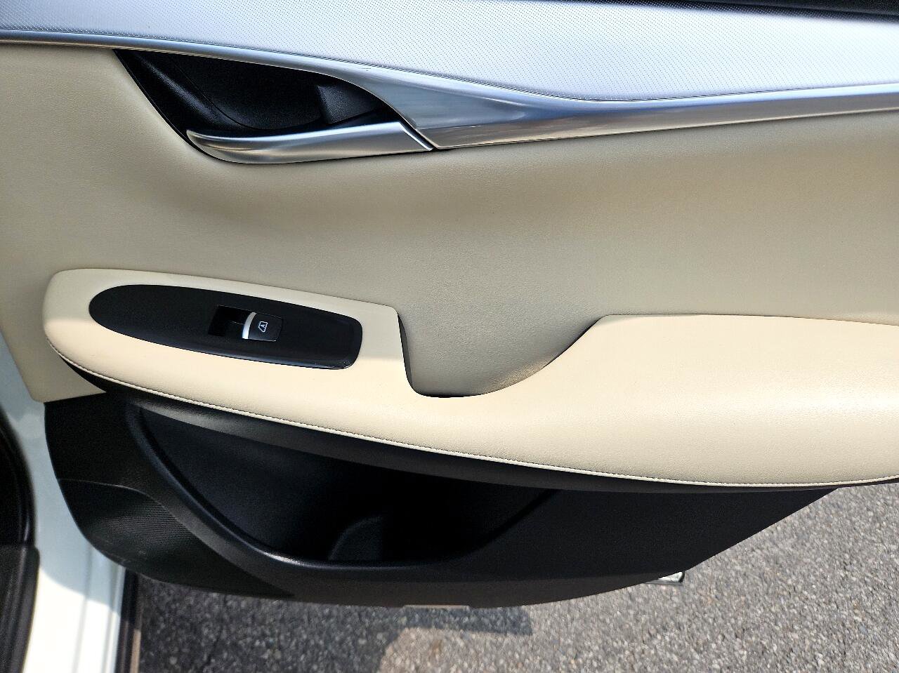 Used 2021 INFINITI QX50 Essential w/ Convenience Package image 23