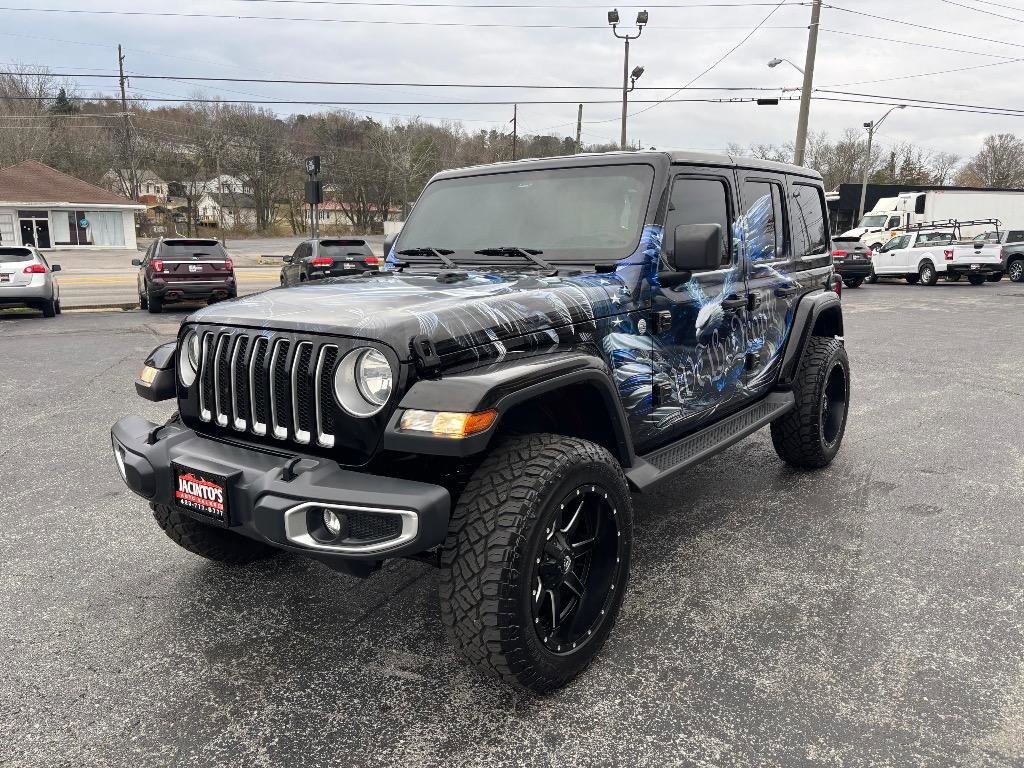 Used 2018 Jeep Wrangler Unlimited Sahara w/ Uconnect 4C Nav & Sound Group AWD/4WD image 2