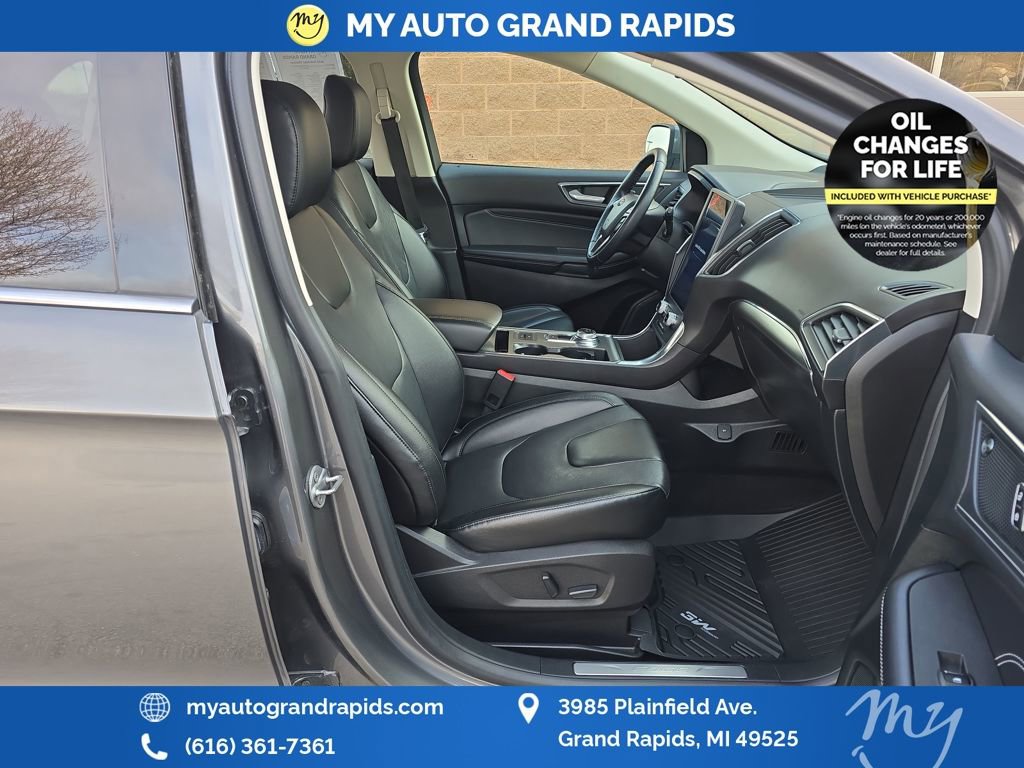 Used 2022 Ford Edge Titanium image 22