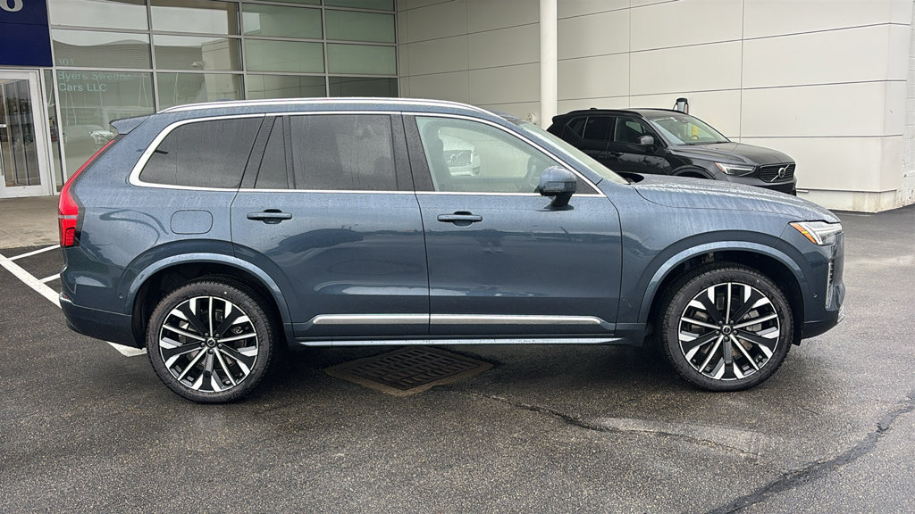 New 2027 Volvo XC90 T8 Plus AWD/4WD image 27