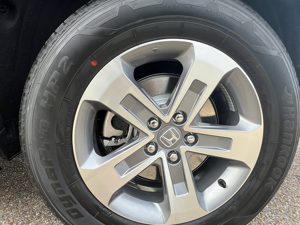 New 2025 Honda Pilot EX-L image 10