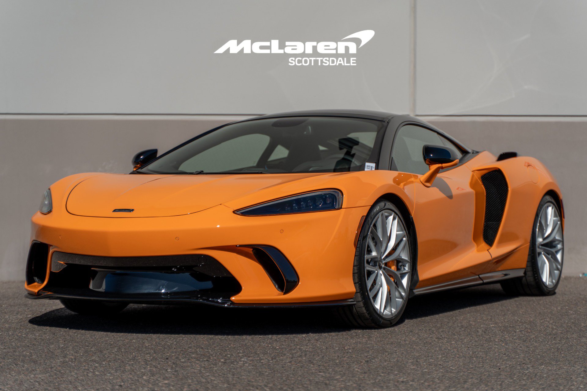 New 2026 McLaren GTS image 3