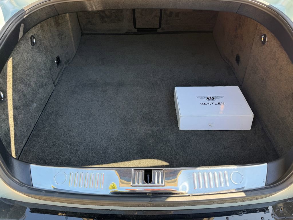 Certified 2018 Bentley Flying Spur V8 AWD/4WD image 36