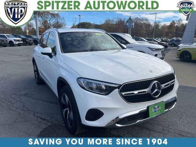 Used 2024 Mercedes-Benz GLC 300 4MATIC image 1