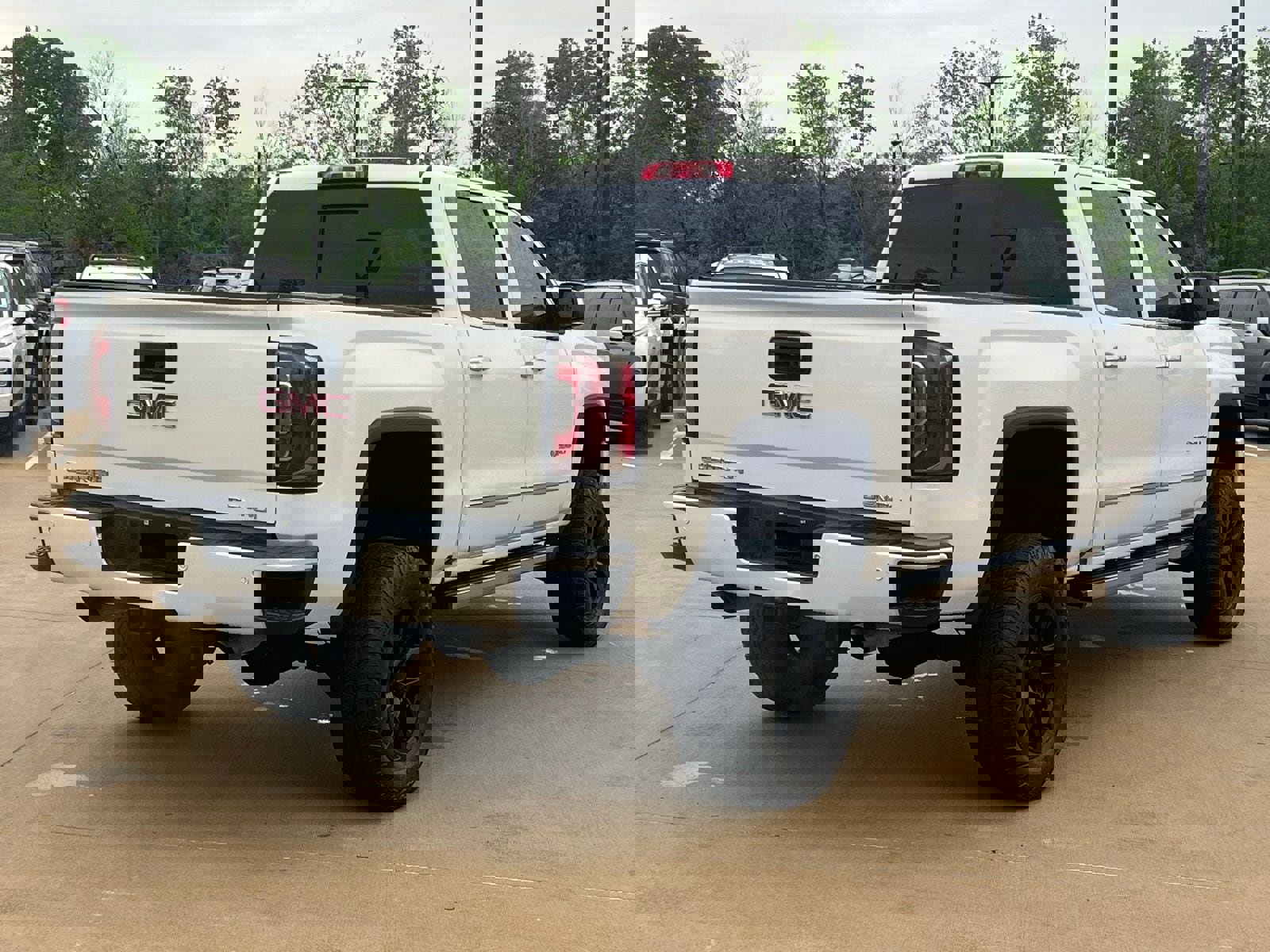 Used 2017 GMC Sierra 1500 Denali w/ Denali Ultimate Package image 13